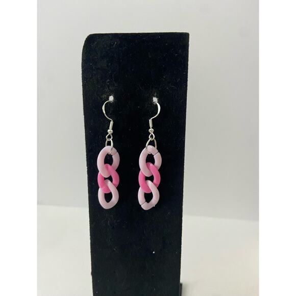 Handmade pink chain earrings - Picture 1 of 4
